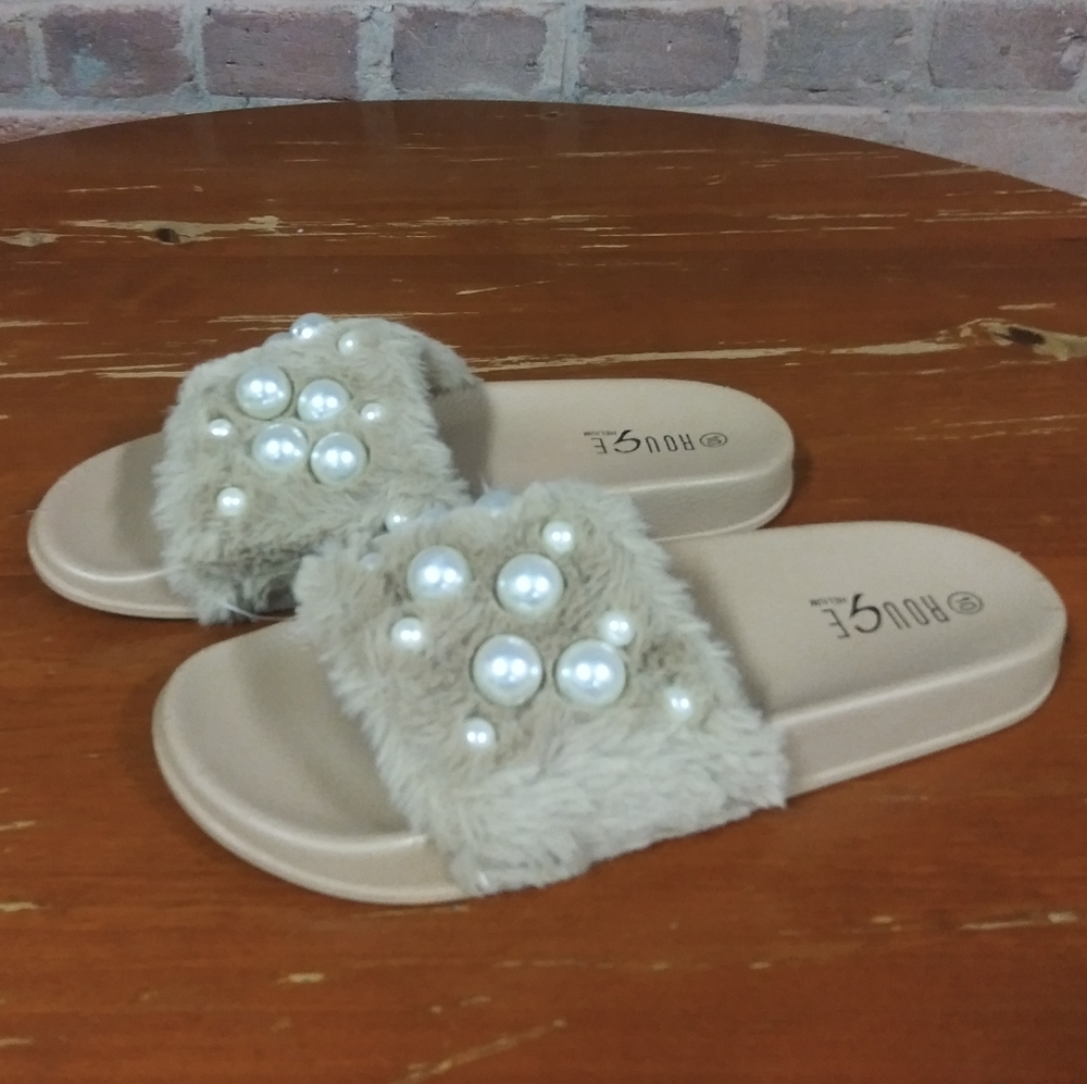 Rouge | NEW Sexy Beaded Sandals Slides